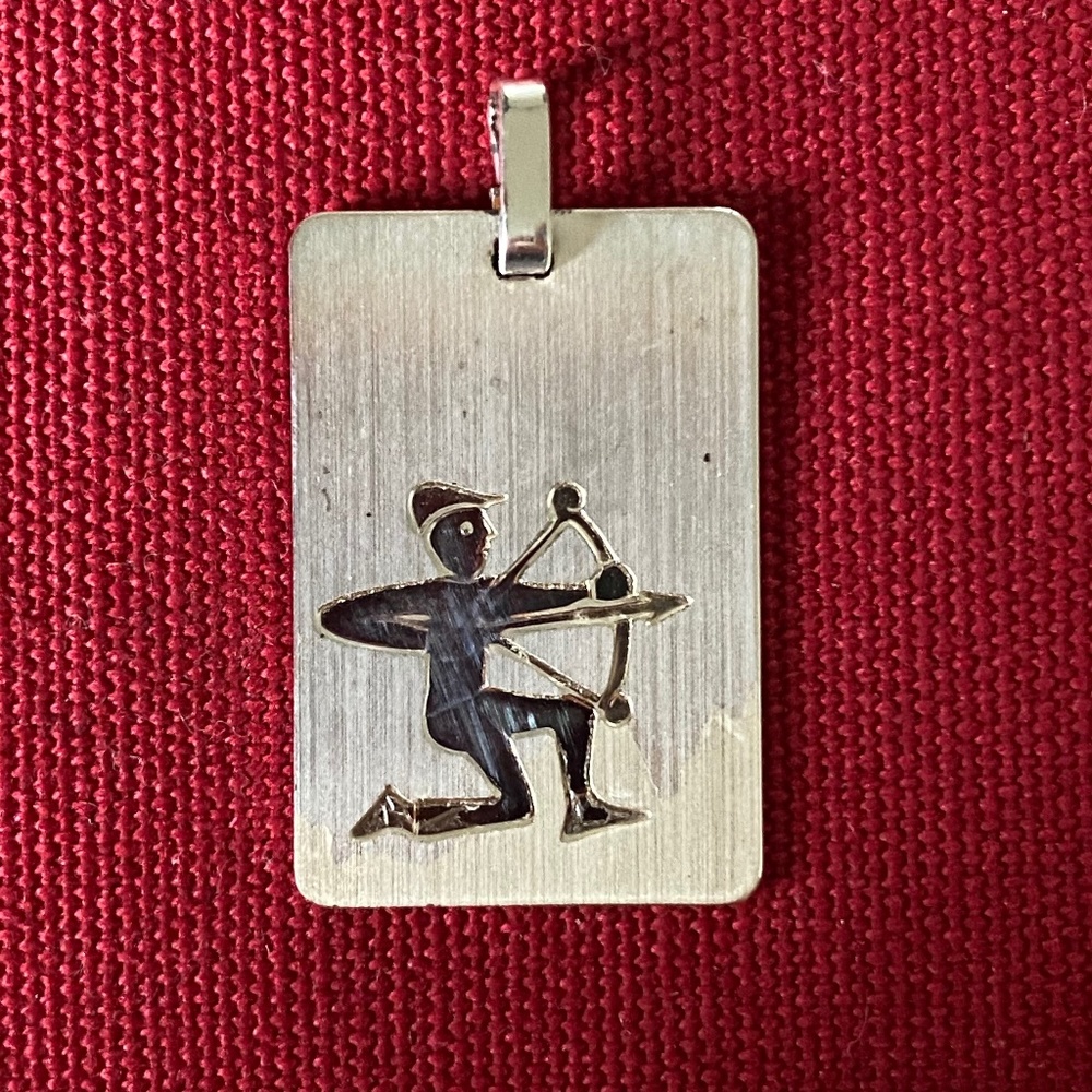 VTG I ROWi I STG I Sagittarius I Archer I Pendant